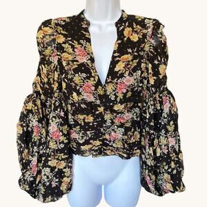By Timo NWT Dramatic Silhouette Floral Boho Fitted Blouse w Puff Sleeves size S